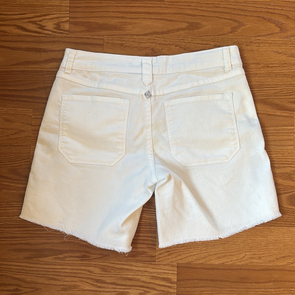Prana White Denim Brown Aztec Print Raw Hem Shorts Size 2 - Picture 6 of 7